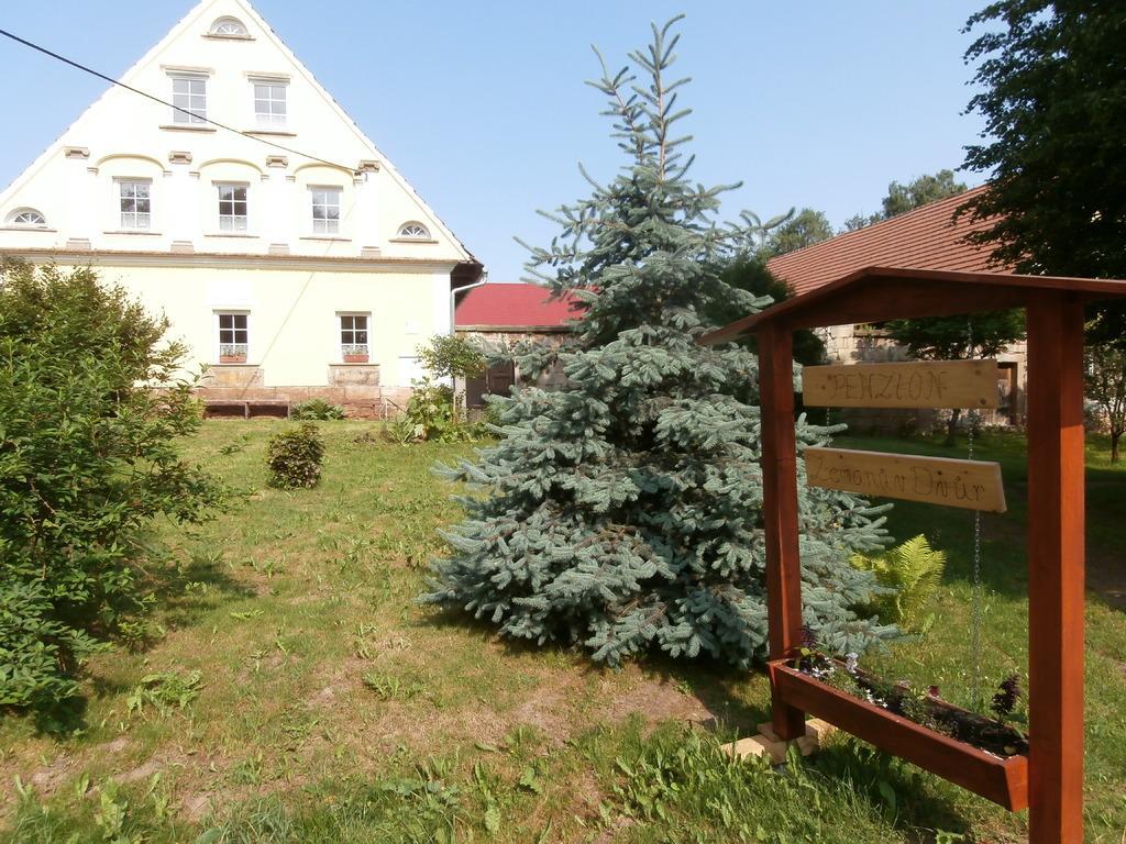Penzion Zemanuv Dvur Bozanov Exterior photo